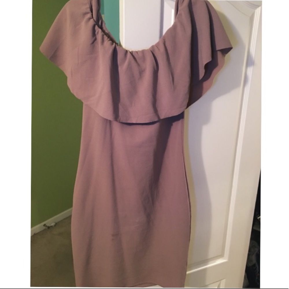 Bodycon Off-Shoulder Dress